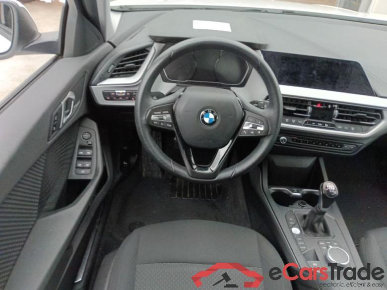 BMW 118i Navi KeylessGo Klima PDC ... #6