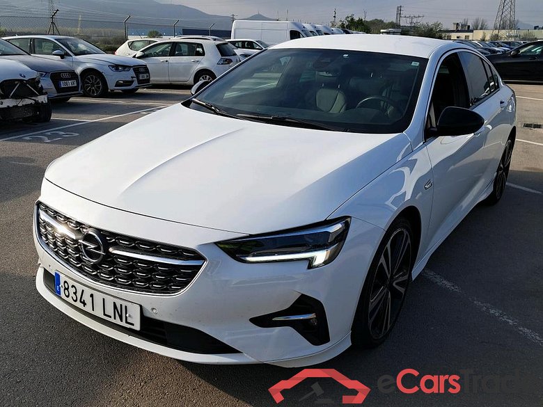 Opel GS GS Line Plus 2.0D DVH 130kW AT8 OPEL Insignia / 2020 / 5P / berlina con portón GS GS Line Plus 2.0D DVH 130kW AT8