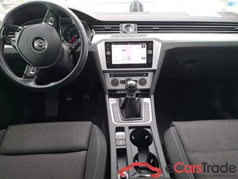 Volkswagen 2.0 TDI 150 Confortline Business BMT Passat Berline Comfortline BMT/Start-Stopp 2.0 TDI 150CV BVM6 E6 #5