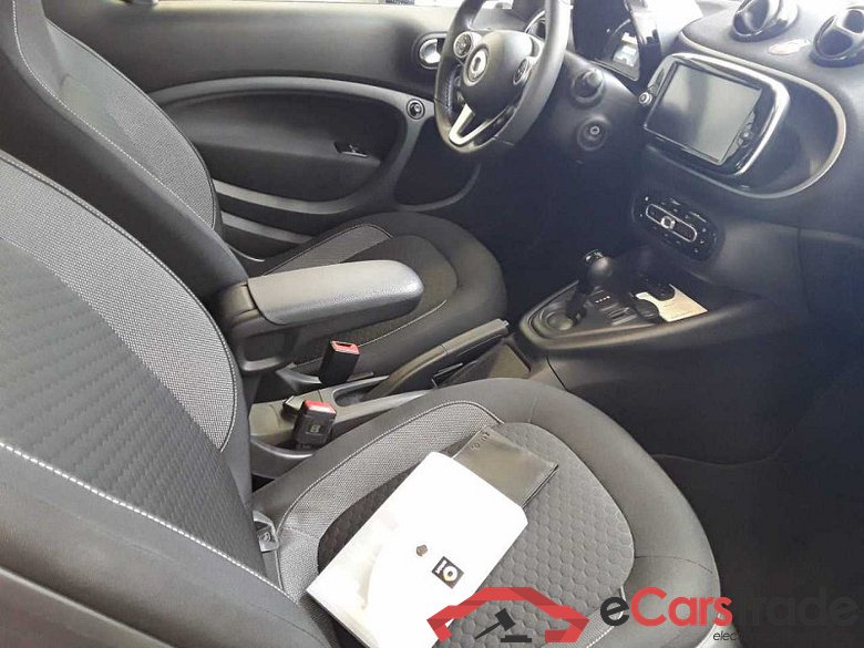 Smart fortwo coupe (11.2014->) DE - LimS3 electric drive / EQ, EQ passion, (Facelift) 2019 - 2023 #3
