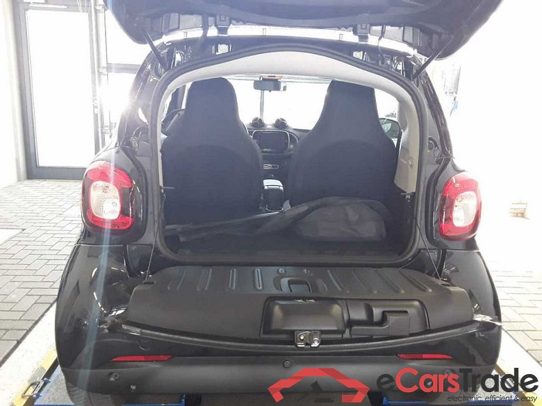 Smart fortwo coupe (11.2014->) DE - LimS3 electric drive / EQ, EQ passion, (Facelift) 2019 - 2023 #4