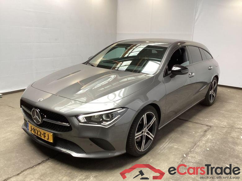 MERCEDES-BENZ CLA-klasse Shooting Brake 200 Business Solution Luxury