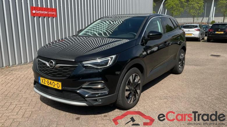 OPEL Grandland X 1.2t business executive 96kW #1
