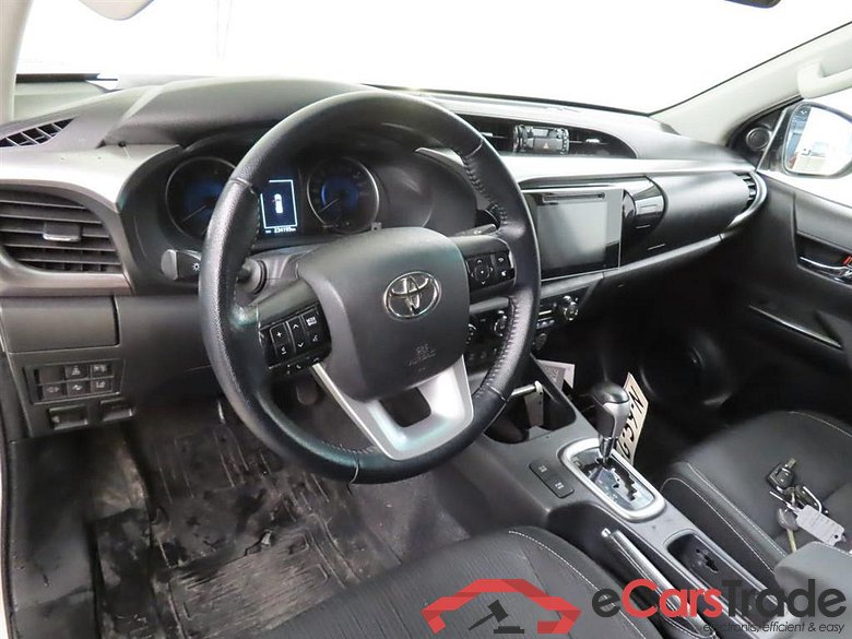 TOYOTA HILUX 2.4 D-4D-F DC Prof. #3