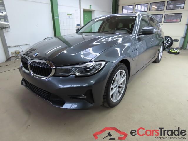 BMW 3-Serie Touring ´18 Baureihe 3 Touring 330 e Advantage 2.0 185KW AT8 E6d