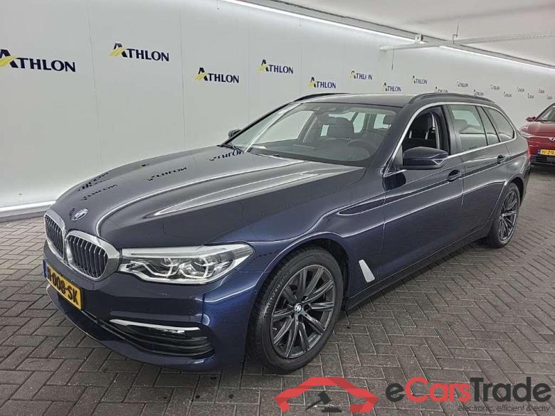 BMW 5-serie Touring 520iA 5D 135kW #1