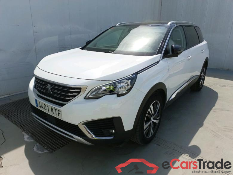Peugeot Allure 1.2L PureTech 96kW (130CV) EAT8 PEUGEOT 5008 / 2017 / 5P / todoterreno Allure 1.2L PureTech 96kW (130CV) EAT8