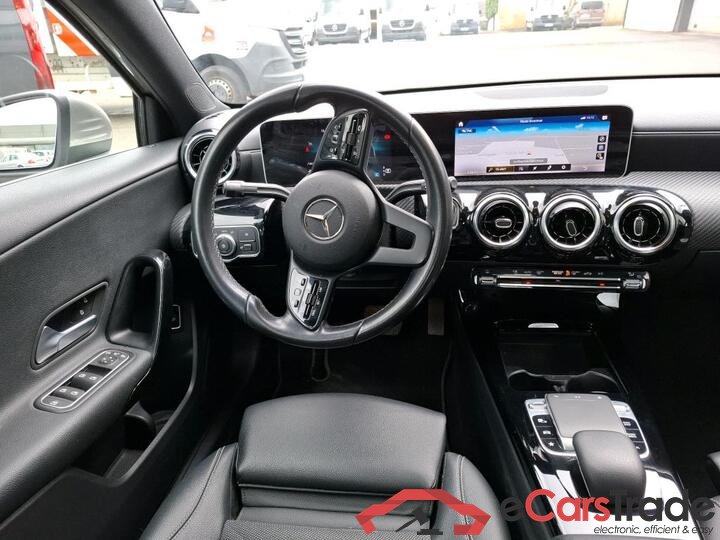 Mercedes A 180d Limousine Aut. LED-Xenon Widescreen Navi 1/2 Sport-Leather KeylessGo Camera Klima PDC ... #5