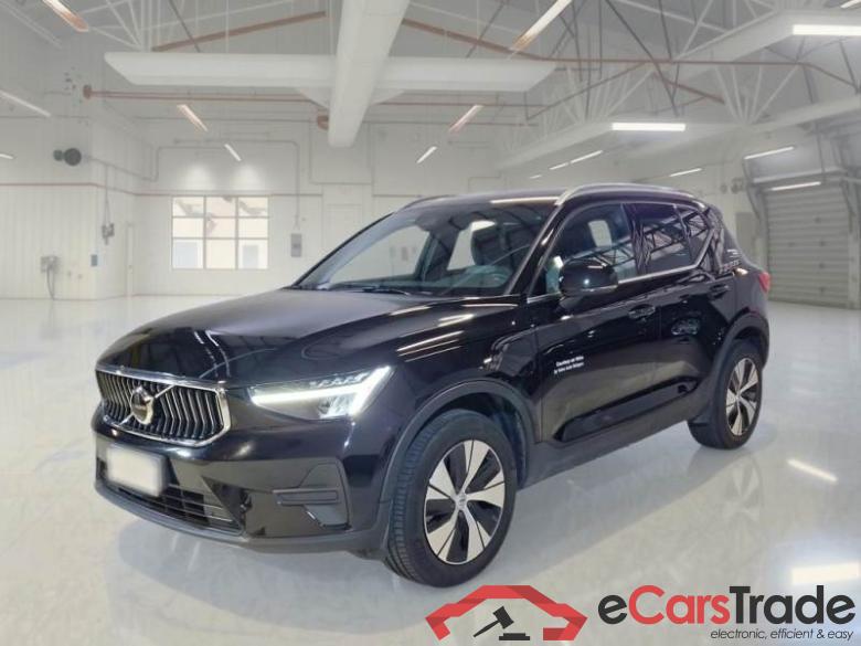 Volvo 11 VOLVO XC40 / 2021 / 5P / SUV T4 RECHARGE PLUG-IN AUTO CORE #1
