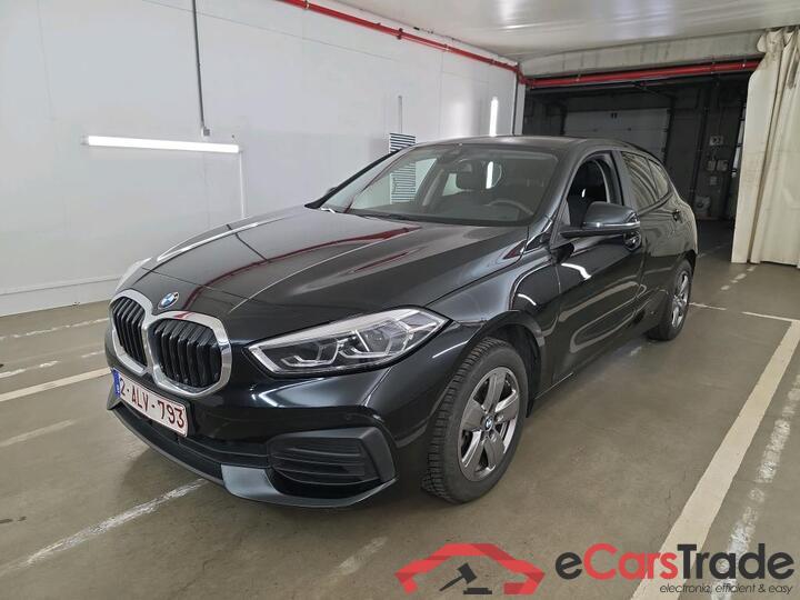 BMW 1 Reeks Hatch Série 1 Hatch 116dA (85 kW) 85kW/116pk  5D/P Auto-7 #1