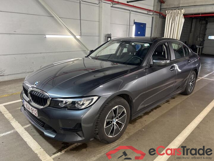 BMW 3 Reeks Berline 3 Reeks Berline 318iA (115 kW) 115kW/156pk  4D/P Auto-8