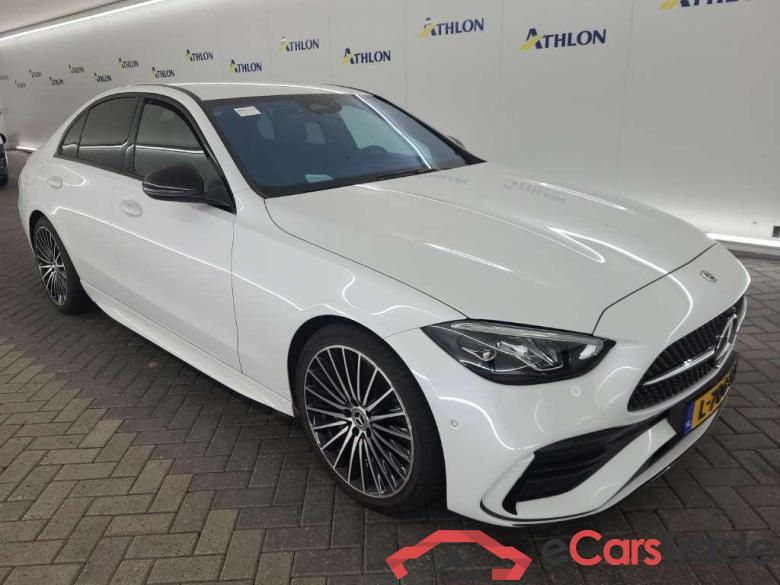 MERCEDES-BENZ C-Klasse Limousine C 180 AMG Line 4D 125kW #2