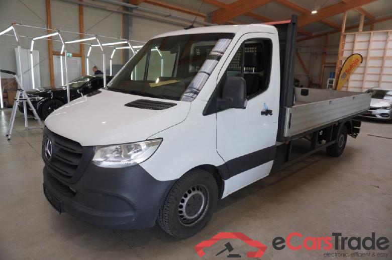 Mercedes _Sprinter CC ´18 Sprinter III Pritsche RWD/AWD 311/314/316 CDI RWD L3 (907.135) 2.1 84KW MT6 E6 #1