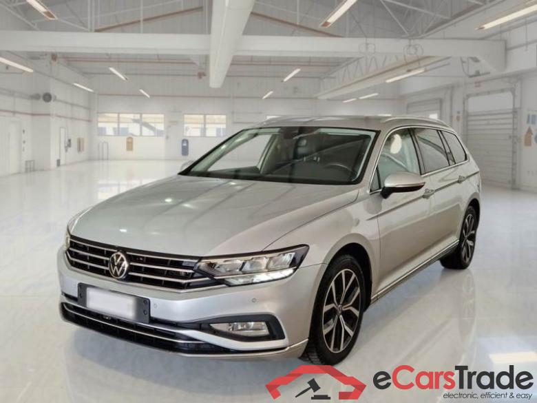 Volkswagen 20EXECUTIVE VOLKSWAGEN PASSAT / 2019 / 5P / STATION WAGON VAR. 2.0 TDI SCR EVO 110KW EXECUTIVE DSG #1
