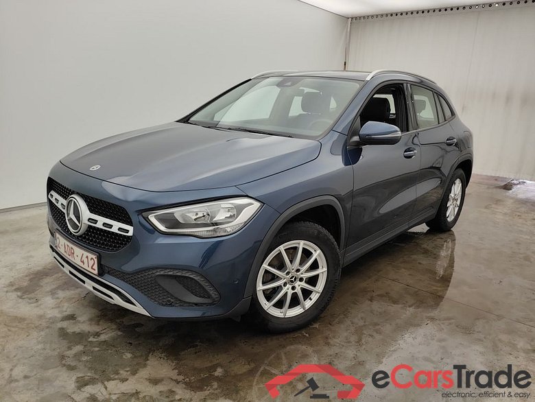Mercedes-Benz GLA GLA 180 d Business Solution 5d #1