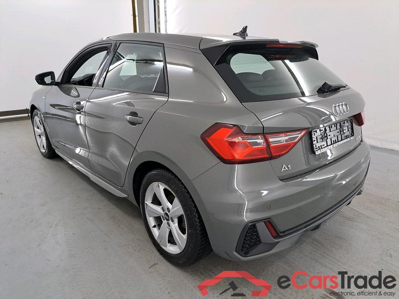AUDI A1 SPORTBACK 1.0 30 TFSI S TRONIC S LINE Business S line interior Trunk module #3