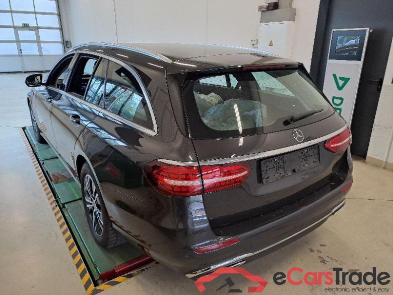 Mercedes-Benz E -Klasse T-Modell (BM 213)(06.2016->) DE - Kb5 E 200 EU6d, T Avantgarde 4Matic (EURO 6d), (Facelift) 2020 - 2023 #4