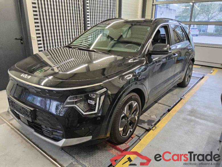 Kia Niro (SG2)(2022->) DE - SUV5, Spirit (64,8kWh), 2022 - 2022