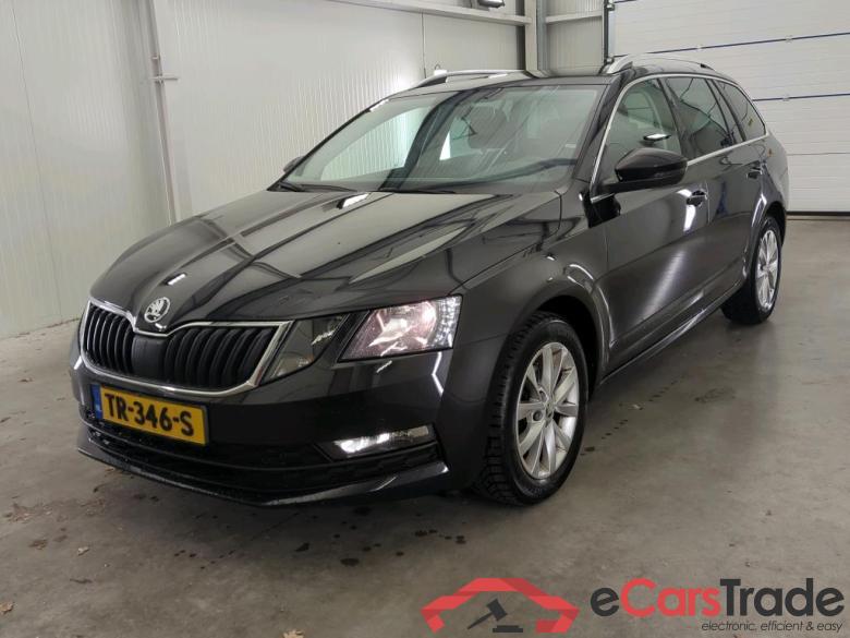 Skoda Octavia Combi 13-19 Skoda Octavia Combi 1.0 TSI Greentech Ambition Business 5d #1