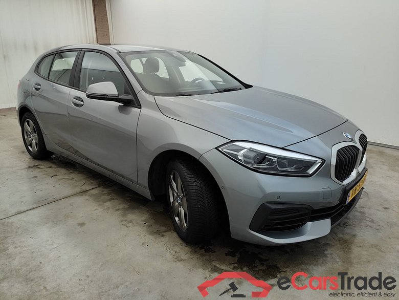 BMW 1 HATCH DIESEL - 2019 118 dA 150hp (EU6AP) 5d #2