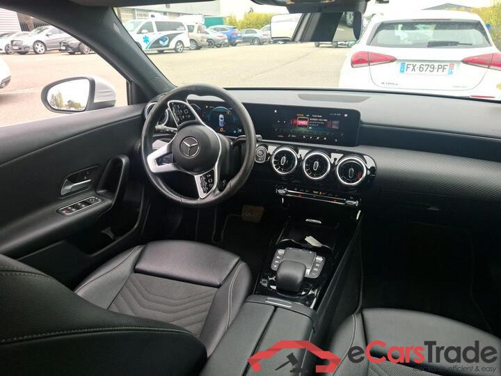 Mercedes A 180d Aut. LED-Xenon Widescreen Navi 1/2 Sport-Leather KeylessGo Camera Klima PDC ... #5