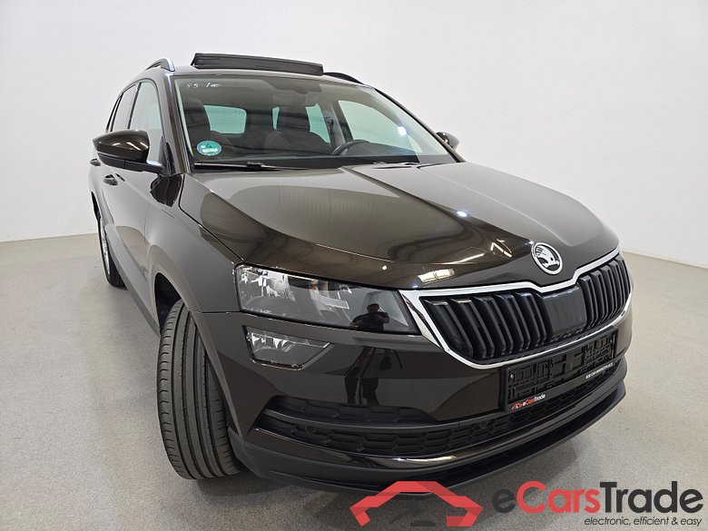 Skoda Karoq Style 1.0 TSI Pano LED Navi Ambient Camera Klima PDC ... #3