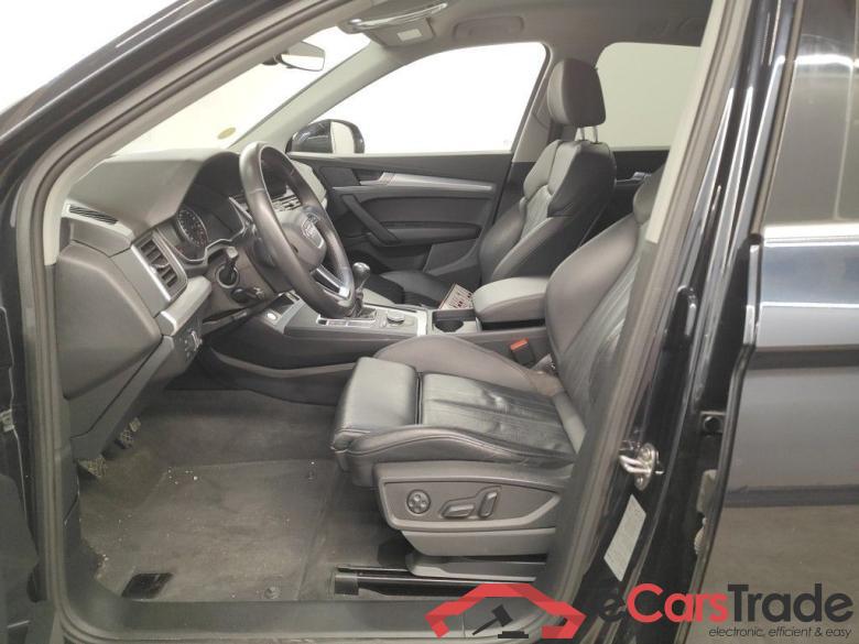 Audi Q5 Sport 35 TDI 5d #6