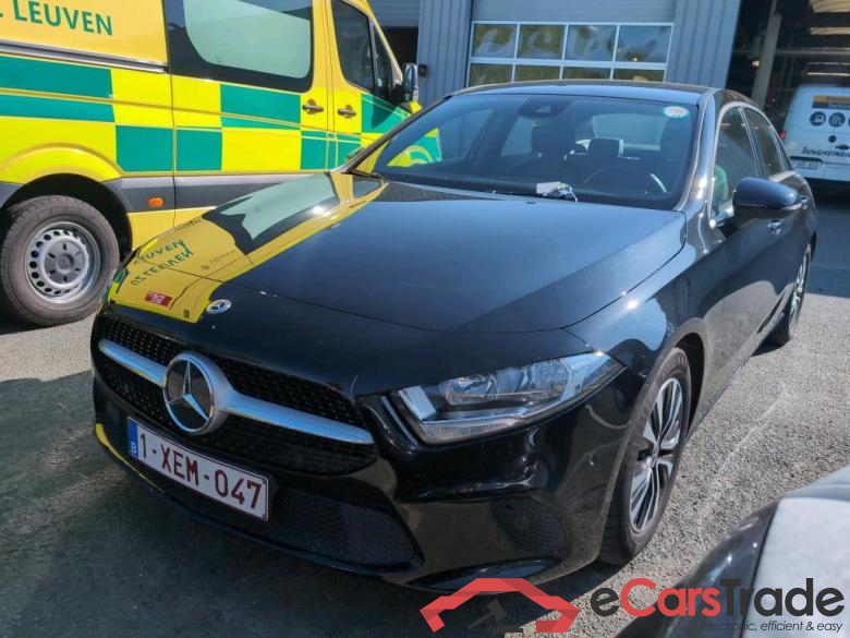 MERCEDES - MER A BERLINE 180 d 116PK DCT Business Solution