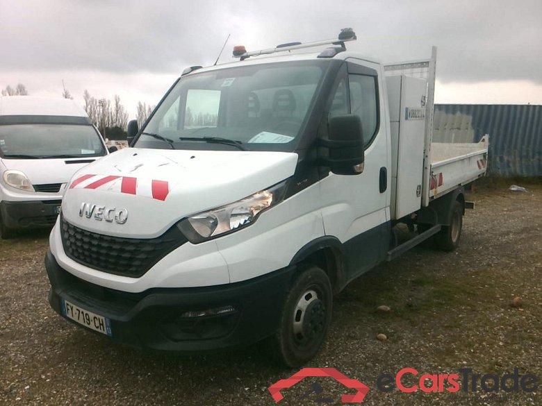 Iveco BENNE SIMPLE COFFRE JPM RISK #1