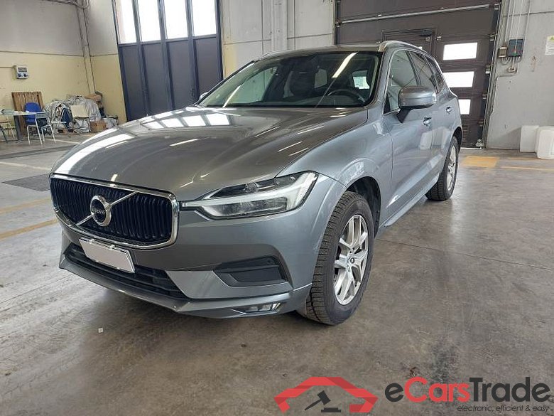Volvo 153 VOLVO XC60 / 2017 / 5P / SUV B4 AWD GEARTR. BUSINESS PLUS