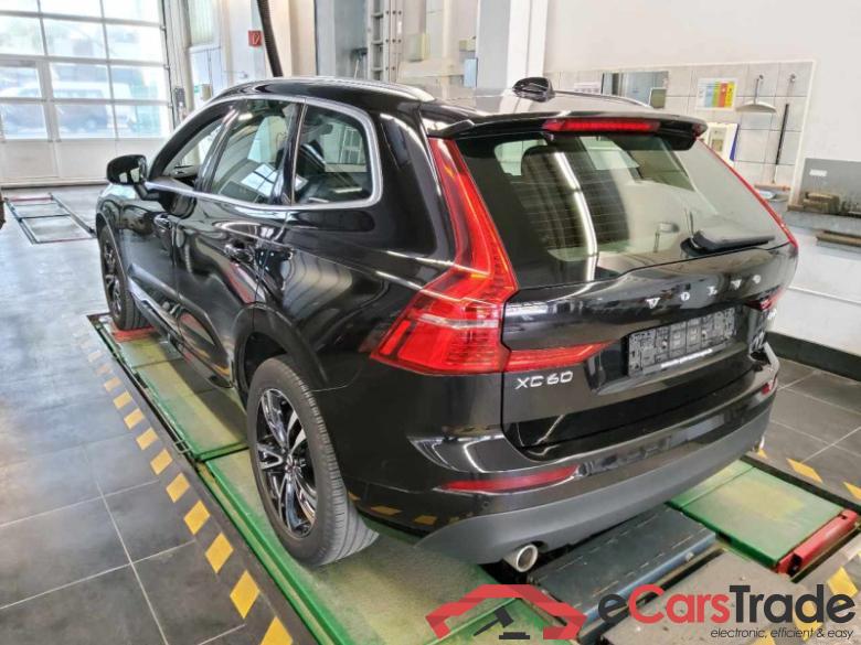 Volvo XC60 (03.2017->) DE - SUV5 D4 2WD EU6d-T, Momentum Pro (EURO 6d-TEMP), 2019 - 2020 #4