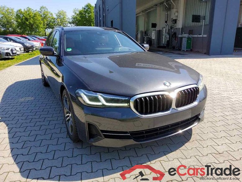 BMW Baureihe 5 Touring (G31)(2017->) DE - Kb5 530 d Mild-Hybrid EU6d, xDrive (EURO 6d), (Facelift) 2020 - 2024 #2