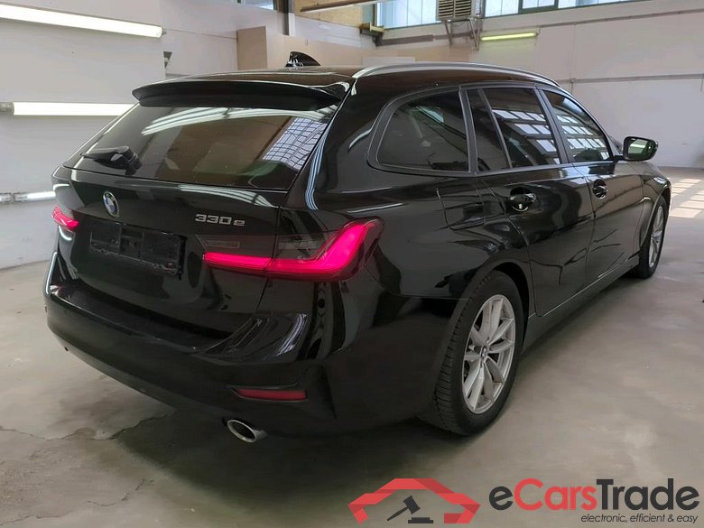 BMW 3-Serie Touring ´18 Baureihe 3 Touring 330 e Advantage 2.0 185KW AT8 E6d #2