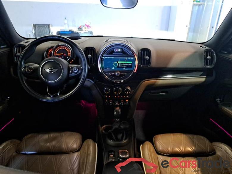 Mini 14 MINI COUNTRYMAN / 2016 / 5P / BERLINA COOPER SD ALL4 AUTOMATICA HYPE #3