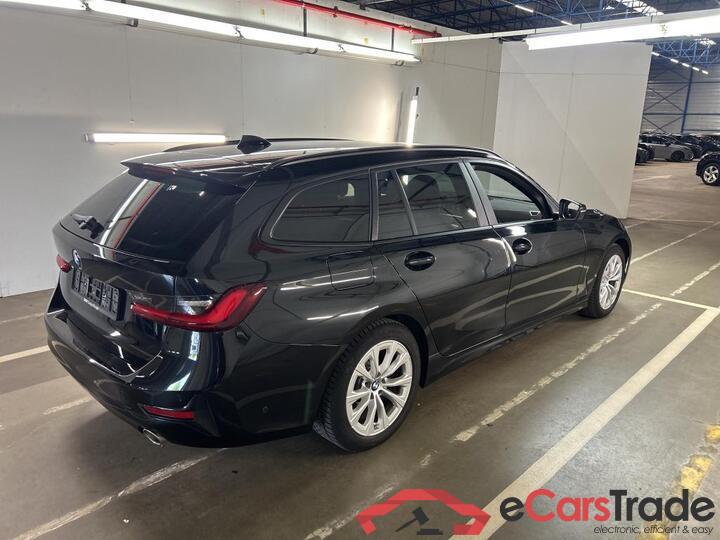 BMW 3 Reeks Touring 3 Reeks Touring 318dA (100 kW) (Mild Hybrid) 100kW/136pk  5D/P Auto-8 #4