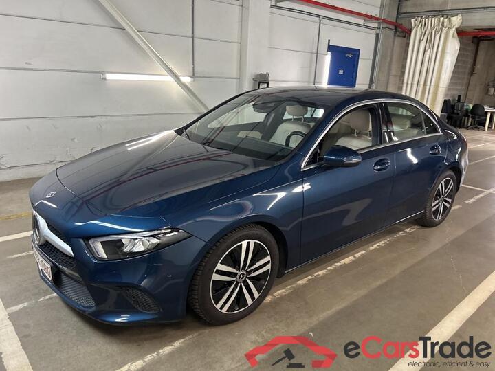 Mercedes A-Klasse Limousine A-Klasse Limousine A 200d Business Solution Limited 110kW/150pk  4D/P Auto-8 #1