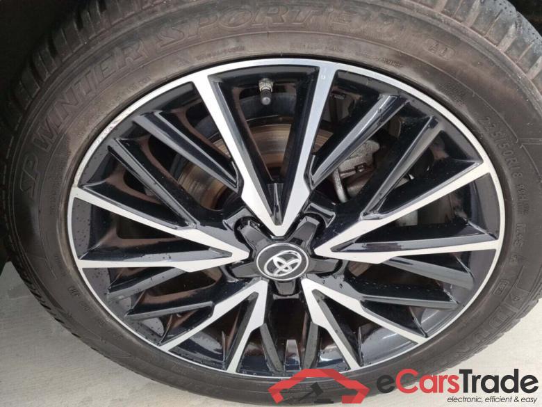 TOYOTA C-HR 1.8 VVT-I HYBRID C-HIC CVT #6