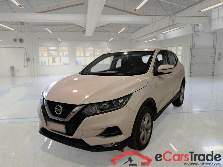 Nissan 76 NISSAN QASHQAI / 2017 / 5P / CROSSOVER 1.5 DCI 115 BUSINESS DCT #1