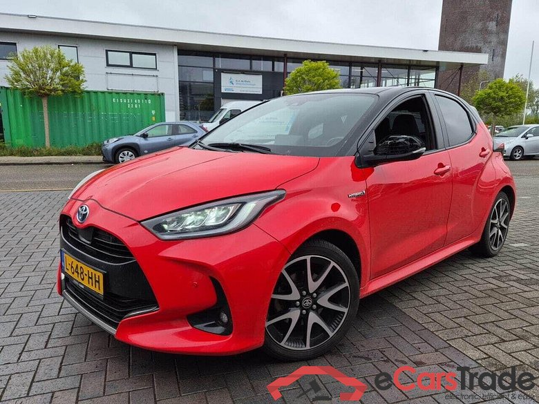 TOYOTA YARIS 1.5 Hybrid Launch Edition #1