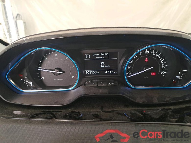 Peugeot BlueHDi 100 S&S Allure Business 2008 Allure Business 1.5 HDi 100CV BVM5 E6dT #6