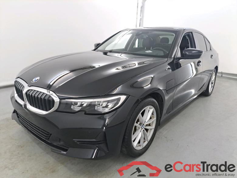 BMW 3 - 2019 330eA PHEV Business Plus