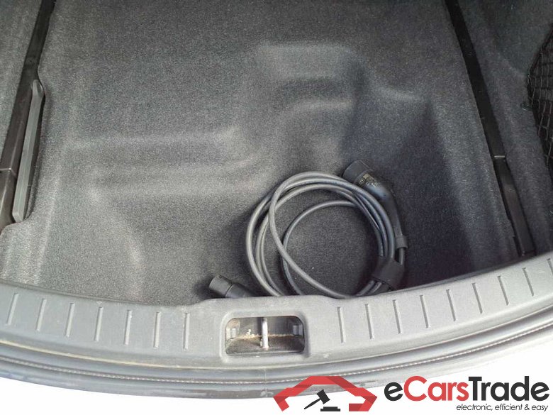 Polestar 2 (05.2020->) DE - LimS5 Elektro 78kWh, Long Range Dual, 2020 - 2022 #2