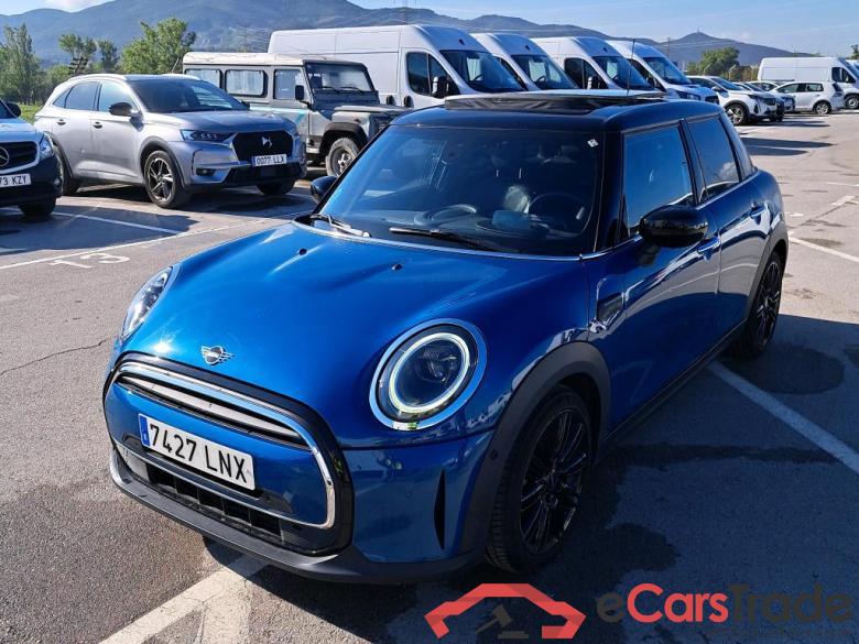 Mini COOPER 5 PUERTAS Mini 5p Cooper 1.5 135CV AT7 E6dT #1