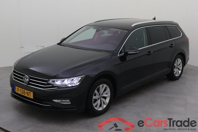 VOLKSWAGEN Passat Variant 110 kW #1