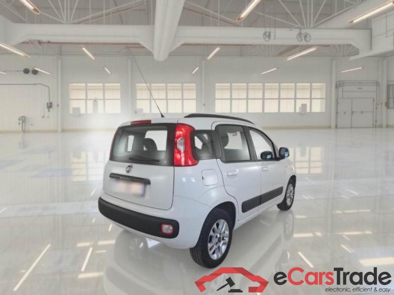 Fiat 18 FIAT PANDA / 2011 / 5P / BERLINA 1.2 69CV E6 LOUNGE #2