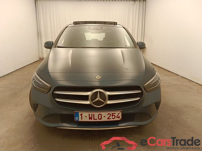 Mercedes-Benz B-Klasse B 180 Launch Edition 5d #1