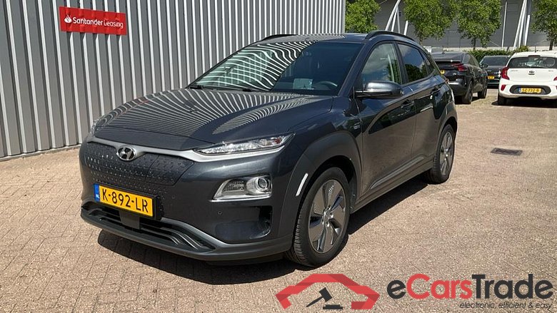 HYUNDAI Kona 64kWh ev electric limited sky 150kW aut