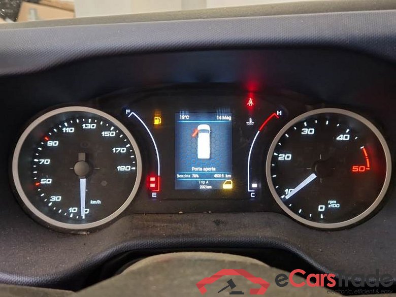 Iveco 416 IVECO DAILY / 2019 / 4P / FURGONE 35S14NV 3520 H2 BLUE P. #4