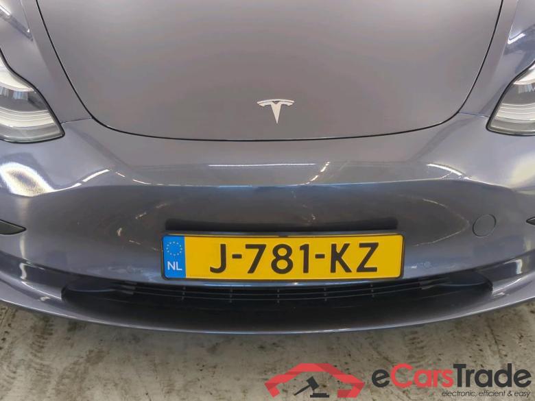 Tesla Model 3 '18 BEV Tesla Model 3 Standard Range Plus RWD 4d #5