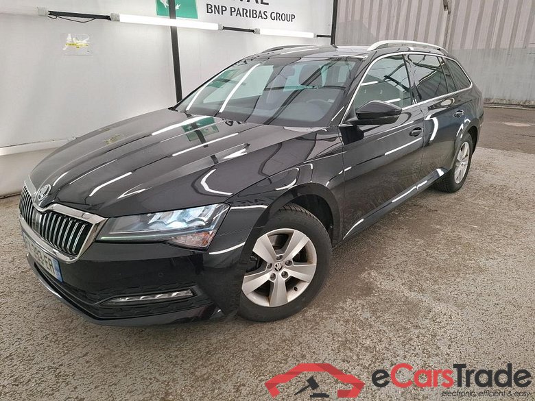 Skoda 2.0 TDI SCR 150 DSG7 Business SKODA Superb Combi / 2019 / 5P / Break 2.0 TDI SCR 150 DSG7 Business